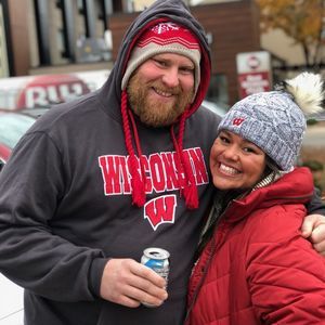 Meet your Posher, Becky